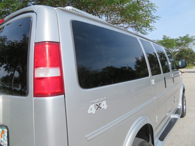 2017 GMC Savana - 1GTW7AFG6H1259212 - Image #25