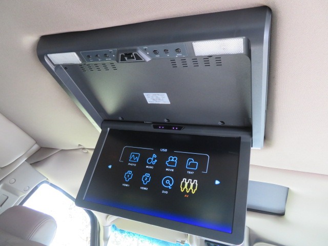 2017 GMC Savana - 1GTW7AFG6H1259212 - Image #46