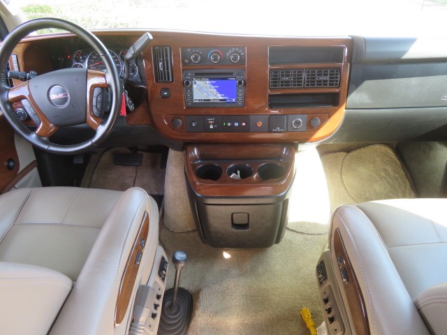 2017 GMC Savana - 1GTW7AFG6H1259212 - Image #47