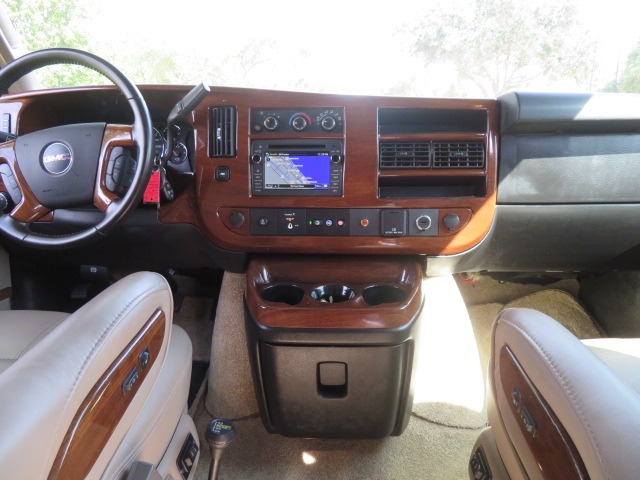 2017 GMC Savana - 1GTW7AFG6H1259212 - Image #48