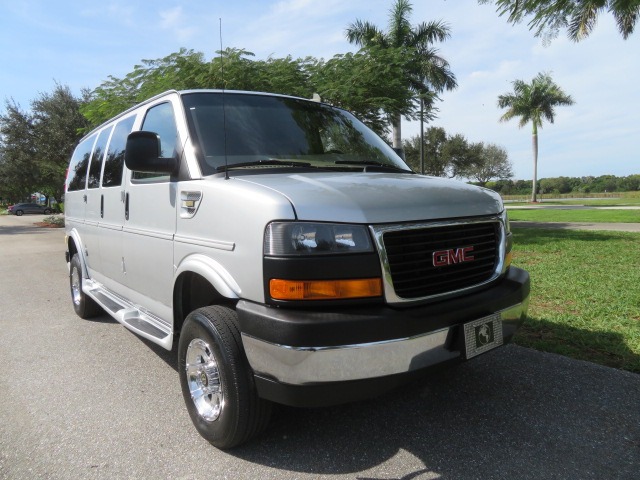 2017 GMC Savana - 1GTW7AFG6H1259212 - Image #6