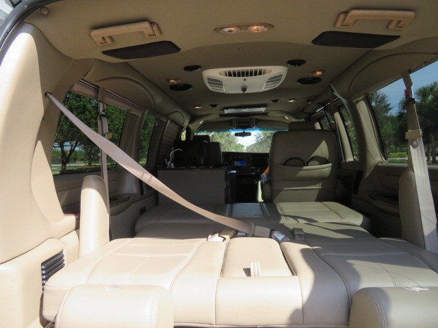2017 GMC Savana - 1GTW7AFG6H1259212 - Image #64
